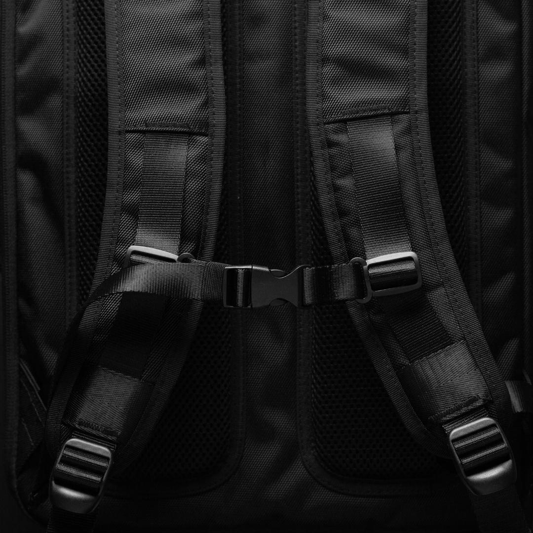 
                  
                    The General (V2) - Barber Backpack - BYAPPTONLY
                  
                