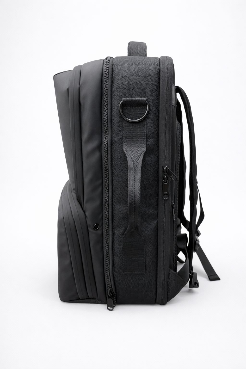 
                  
                    The General LITE V2 - Professional Grooming Bag (PRE-ORDER)
                  
                